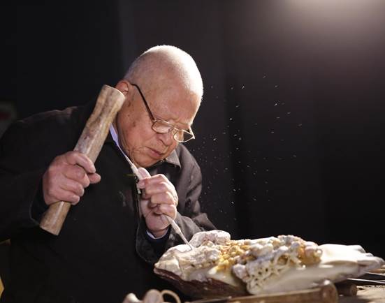 国家级工艺美术大师 倪东方